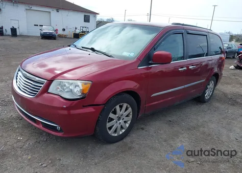 2011 Chrysler Town & Country Touring-L из США, поврежденный, VIN 2A4RR8DGXBR635474